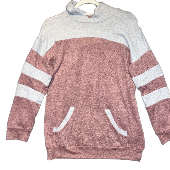 Oversized Ash Pink & Gray Color-block Hoodie - Picture 2 of 8